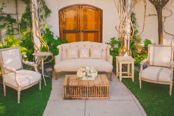 lovely Manhattan Beach wedding by Grand Engagements Wedding Planning and Design with photos by Closer to Love Photography | via junebugweddings.com