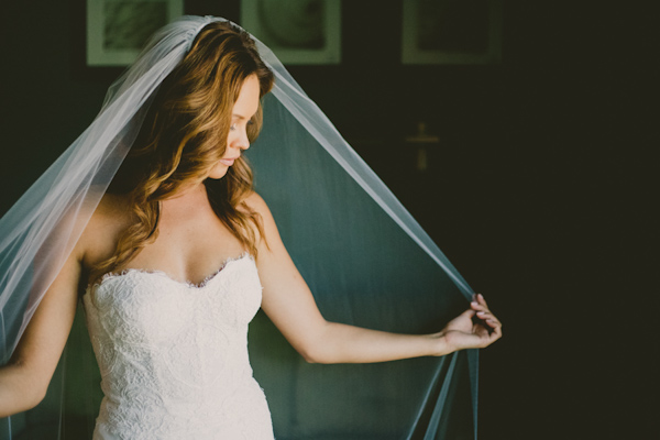 lovely Manhattan Beach wedding by Grand Engagements Wedding Planning and Design with photos by Closer to Love Photography | via junebugweddings.com