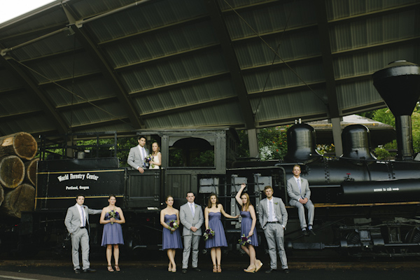 natural, outdoors wedding in Portland, Oregon at Hoyt Arboretum, wedding photo by Aaron Courter Photography | via junebugweddings.com