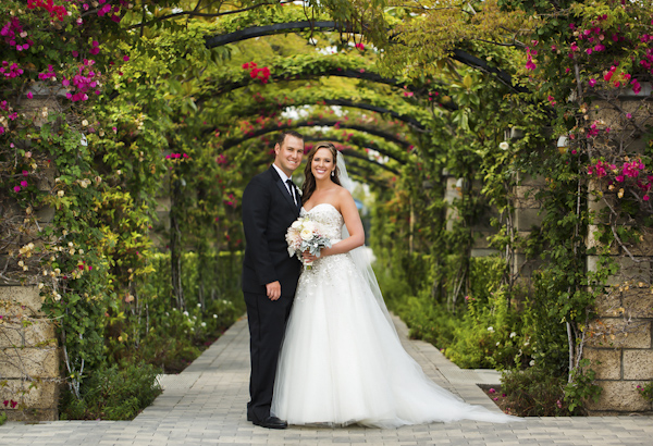 blush and gold california wedding at private family estate, wedding photos by D. Park Photography | via junebugweddings.com