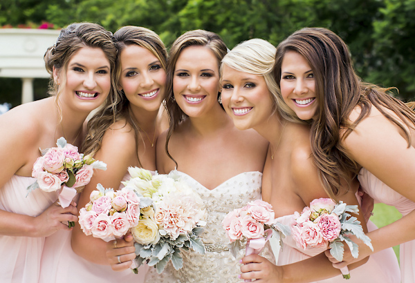 blush and gold california wedding at private family estate, wedding photos by D. Park Photography | via junebugweddings.com