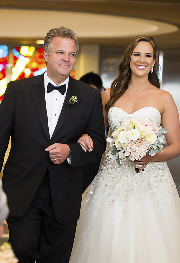 blush and gold california wedding at private family estate, wedding photos by D. Park Photography | via junebugweddings.com