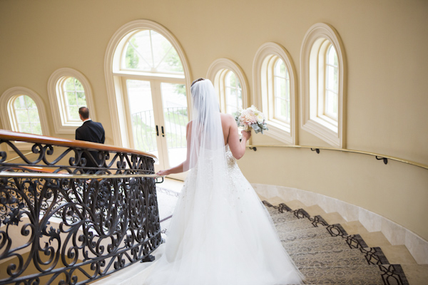 blush and gold california wedding at private family estate, wedding photos by D. Park Photography | via junebugweddings.com