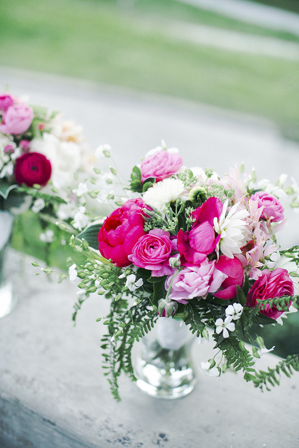 rustic wedding at Woodstock Farm in Bellingham, Washington, photos by Michel M. Waite Photography | via junebugweddings.com