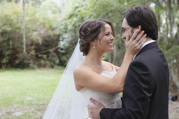 wedding at Legare Waring House in Charleston, South Carolina, photo by Paige Winn Photo | via junebugweddings.com