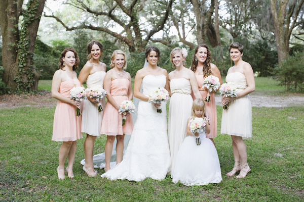 wedding at Legare Waring House in Charleston, South Carolina, photo by Paige Winn Photo | via junebugweddings.com