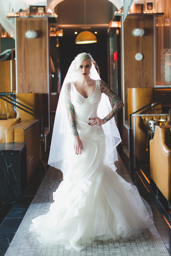 fierce bridal style inspiration shoot from Andrea Eppolito Events with photos by Adam Trujillo | via junebugweddings.com (9)