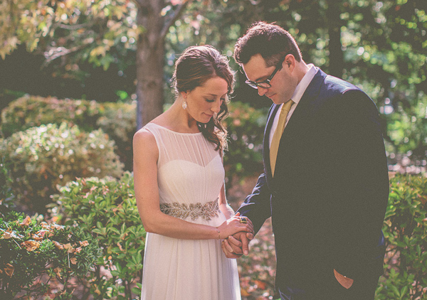 autumnal backyard wedding in Granite Bay, California with photos by Kris Holland Photography | junebugweddings.com (32)