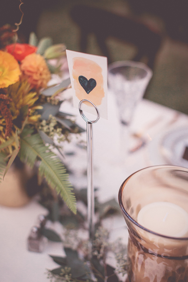 autumnal backyard wedding in Granite Bay, California with photos by Kris Holland Photography | junebugweddings.com (8)