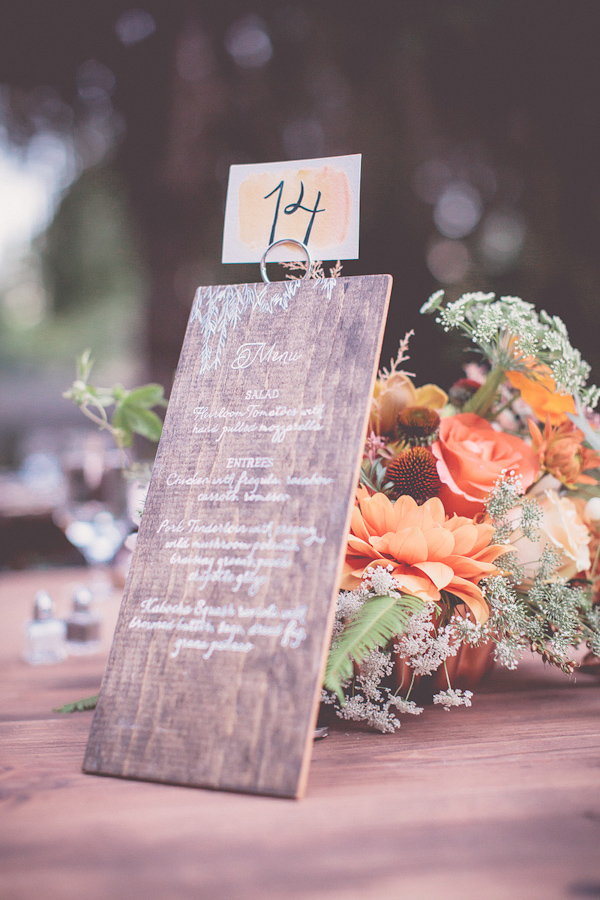 autumnal backyard wedding in Granite Bay, California with photos by Kris Holland Photography | junebugweddings.com (6)