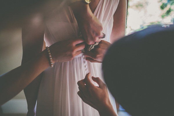 autumnal backyard wedding in Granite Bay, California with photos by Kris Holland Photography | junebugweddings.com (39)