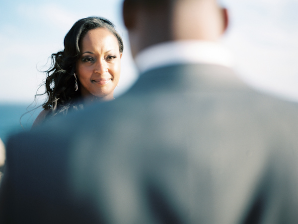 Cinco de Mayo destination wedding in Cabos San Lucas with photos by Jillian Mitchell | via junebugweddings.com (26)