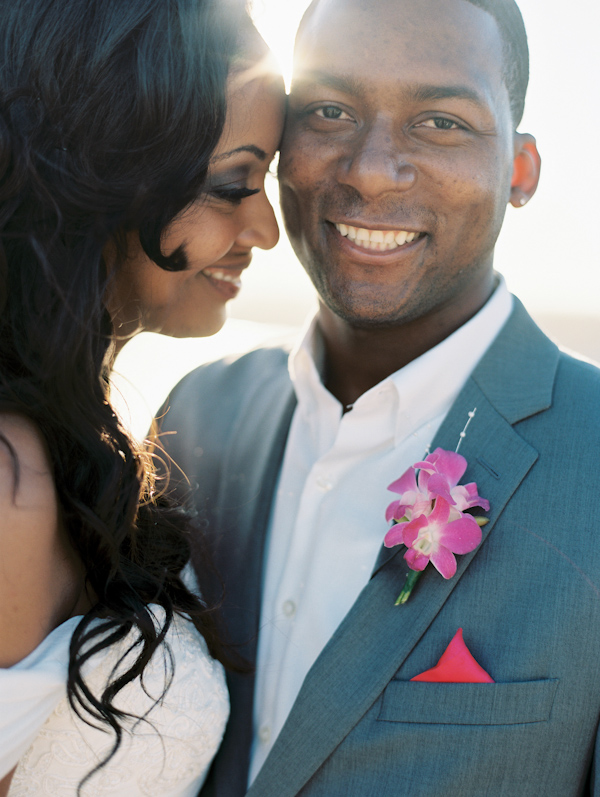 Cinco de Mayo destination wedding in Cabos San Lucas with photos by Jillian Mitchell | via junebugweddings.com (22)