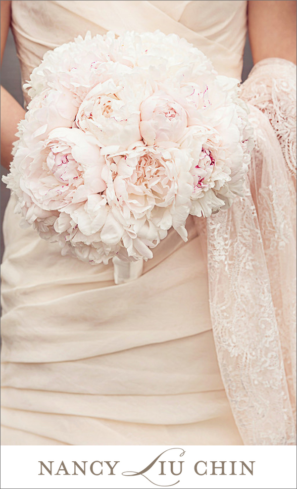 favorite-member-bouquets-of-2013-Nancy-Liu-Chin-photo-by-Danny-Dong