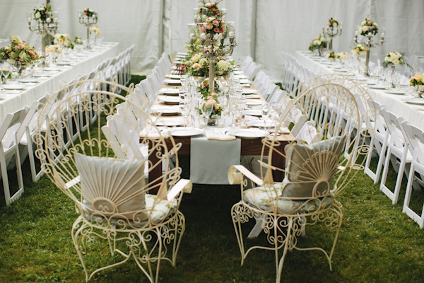 navy and pink garden wedding in Ohio, photo by Ely Brothers | via junebugweddings.com