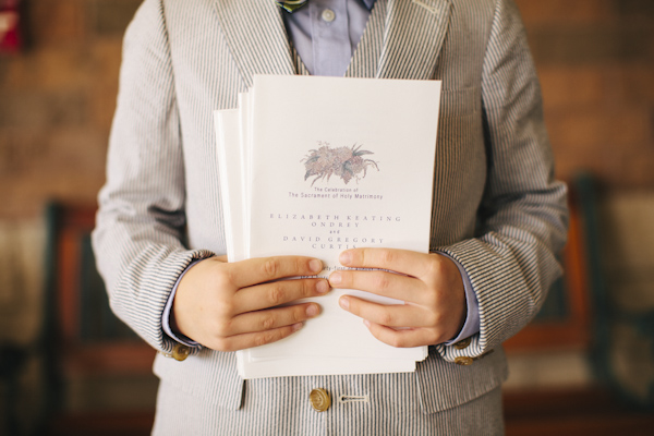 navy and pink garden wedding in Ohio, photo by Ely Brothers | via junebugweddings.com