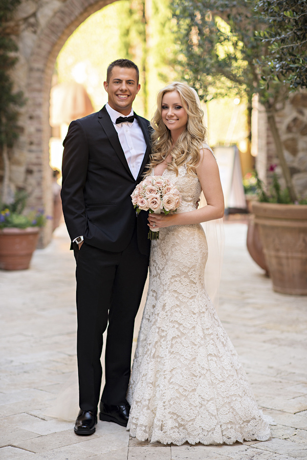 romantic Italian villa inspired wedding in Florida, photo by Kristen Weaver Photography | via junebugweddings.com