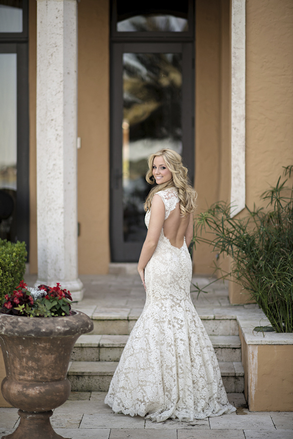 romantic Italian villa inspired wedding in Florida, photo by Kristen Weaver Photography | via junebugweddings.com