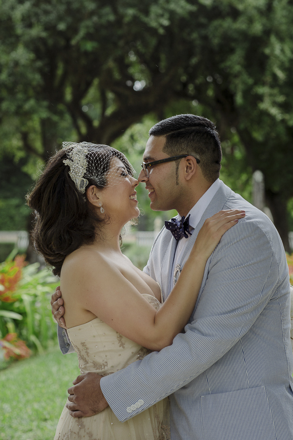 vintage wedding at Vizcaya Museum and Gardens, Florida, photo by Maloman Studios | via junebugweddings.com