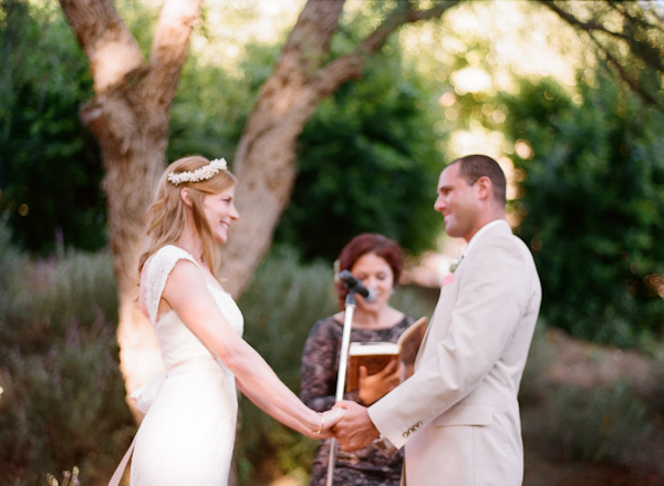 coral and teal California wedding from XOXO Bride with photos by Raya Carlisle | via junebugweddings.com (18)