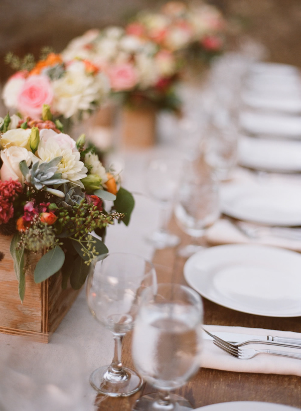 coral and teal California wedding from XOXO Bride with photos by Raya Carlisle | via junebugweddings.com (8)