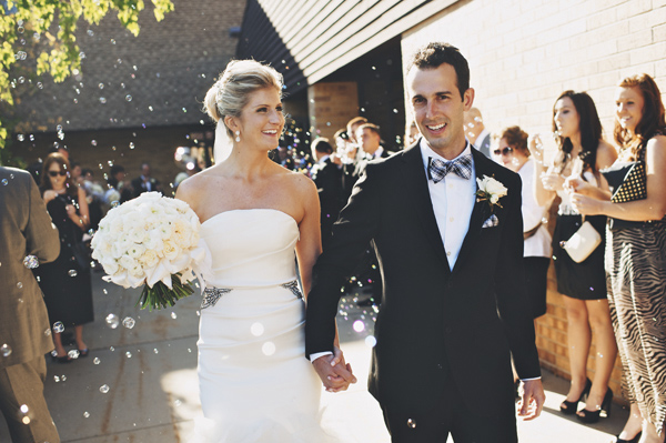 modern elegant gold and black wedding at Legend at Bergamont, photo by DWJohnson Studio | via junebugweddings.com