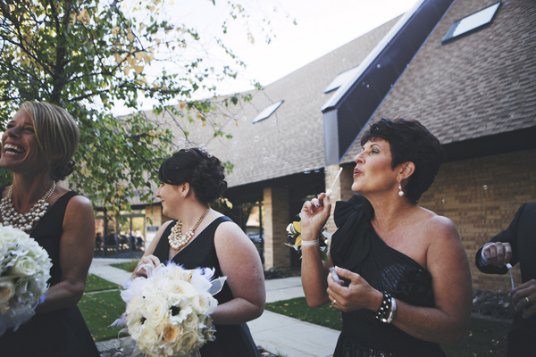 modern elegant gold and black wedding at Legend at Bergamont, photo by DWJohnson Studio | via junebugweddings.com