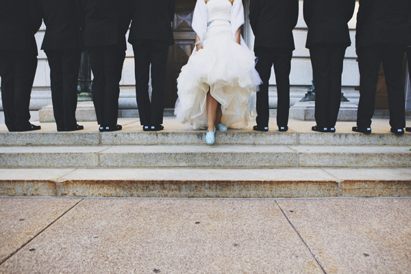 modern elegant gold and black wedding at Legend at Bergamont, photo by DWJohnson Studio | via junebugweddings.com