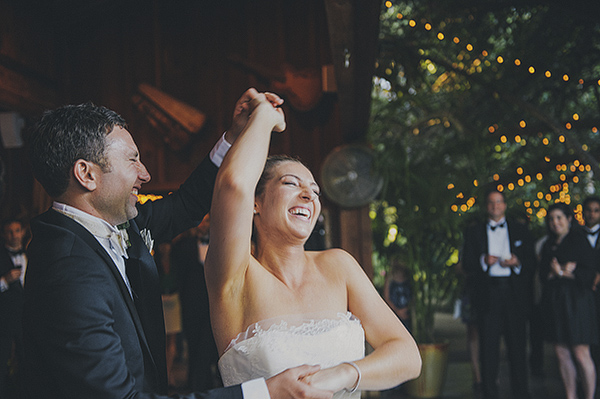 organic outdoor summer wedding at Holly Farm - photo by Lisa Lefringhouse Photography | via junebugweddings.com