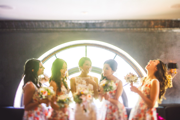 vibrant urban wedding in Los Angeles with photos by Jeff Newsom | via junebugweddings.com (28)