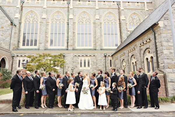 North Carolina wedding at The Carolina Yacht Club, photo by Whitebox Photo | via junebugweddings.com