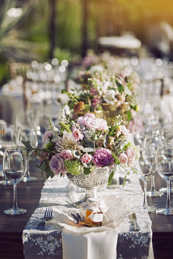 blush, ivory and pink wedding at Hummingbird Nest Ranch, California - Photo by Duke Photography | via junebugweddings.com