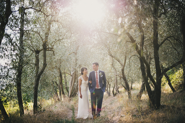 destination wedding in Sienna, Italy - photo by This Modern Love | via junebugweddings.com