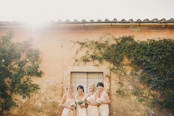 destination wedding in Sienna, Italy - photo by This Modern Love | via junebugweddings.com