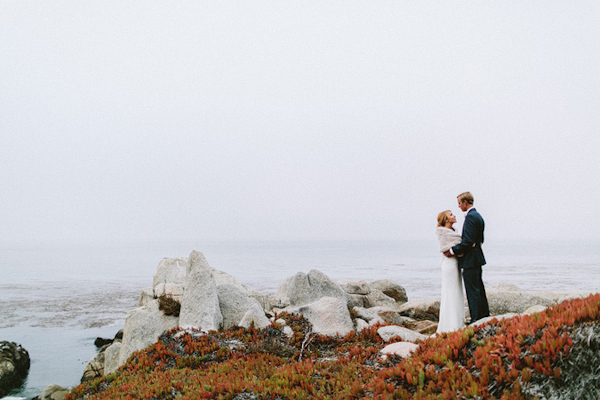 pretty bridal style with photography by Benj Haisch | via junebugweddings.com (6)