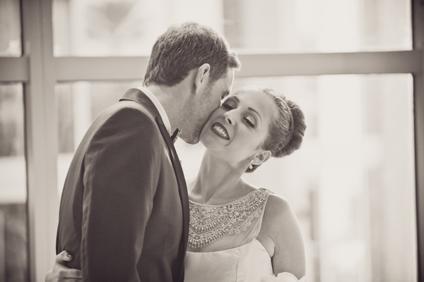 mid-century modern bridal style with photos by Jonathan Scott, JSPStudio | via junebugweddings.com (11)