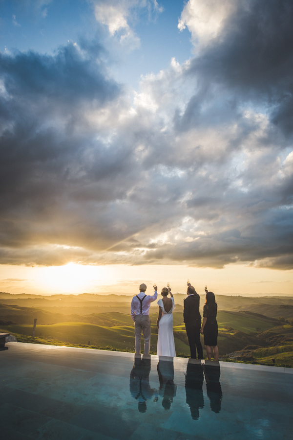 picturesque elopement in Tuscany with photography by Roberto Panciatici | via junebugweddings.com (9)