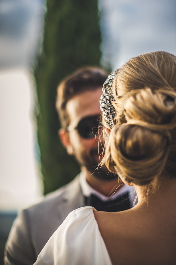 picturesque elopement in Tuscany with photography by Roberto Panciatici | via junebugweddings.com (22)