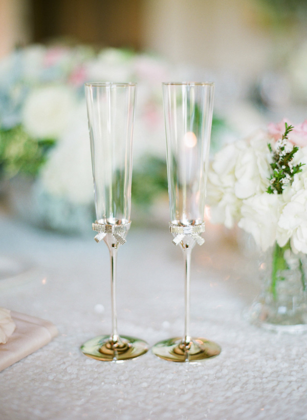 pink and cream wedding at the Big Canyon Country Club, photo by Troy Grover Photographers | via junebugweddings.com (11)