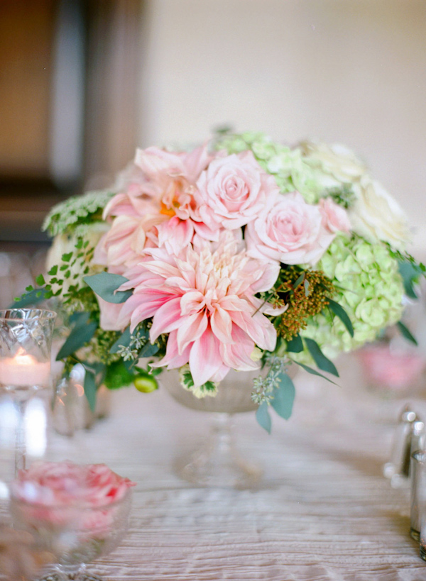pink and cream wedding at the Big Canyon Country Club, photo by Troy Grover Photographers | via junebugweddings.com (7)