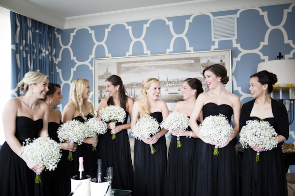 black, white, gold and silver New Year's Eve wedding, photos by Asya Photography | via junebugweddings.com