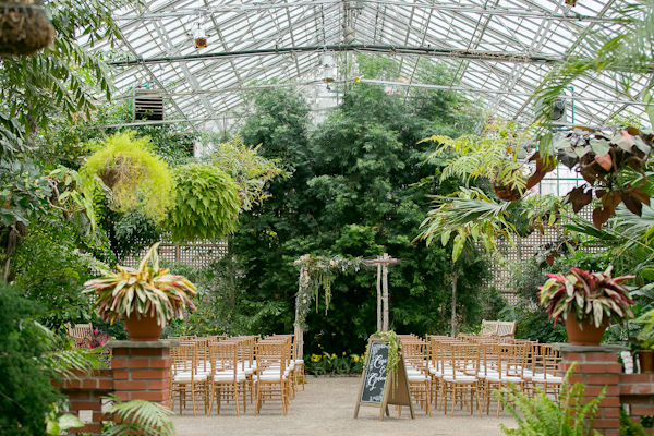 botanical inspiration photo shoot at the Philadelphia Horticultural Center, photos by Lindsay Docherty Photography | via junebugweddings.com 