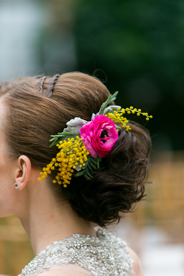 botanical inspiration photo shoot at the Philadelphia Horticultural Center, photos by Lindsay Docherty Photography | via junebugweddings.com