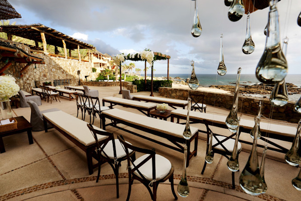 destination wedding in Cabo with photos by Chris + Lynn Photographers | via junebugweddings.com