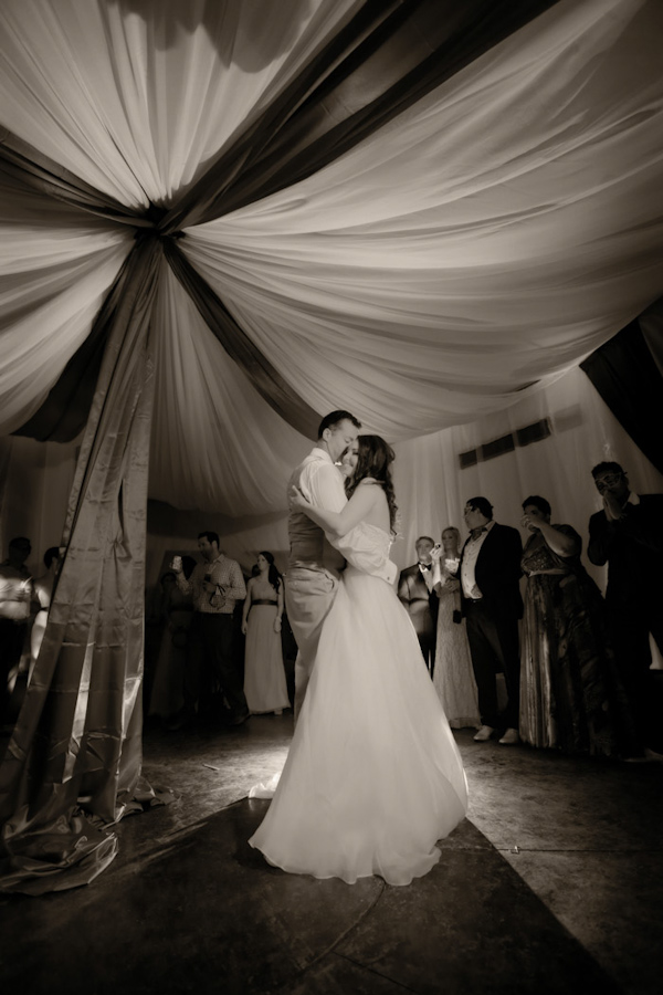 destination wedding in Cabo with photos by Chris + Lynn Photographers | via junebugweddings.com