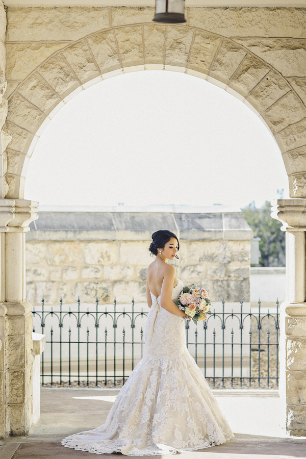 traditional and timeless bridal style, photo by Christina Carroll Photography | via junebugweddings.com