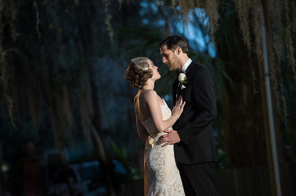 elegant winter wedding in Florida with photos by Dana Goodson Photography | via junebugweddings.com