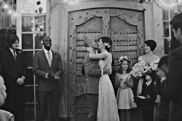 warm and cozy winter wedding, photo by Alison Conklin Photography | via junebugweddings.com