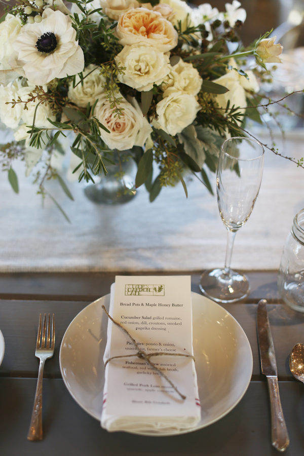 warm and cozy winter wedding, photo by Alison Conklin Photography | via junebugweddings.com