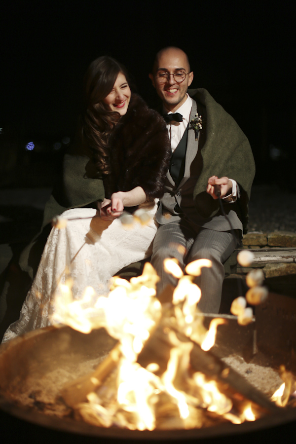 warm and cozy winter wedding, photo by Alison Conklin Photography | via junebugweddings.com